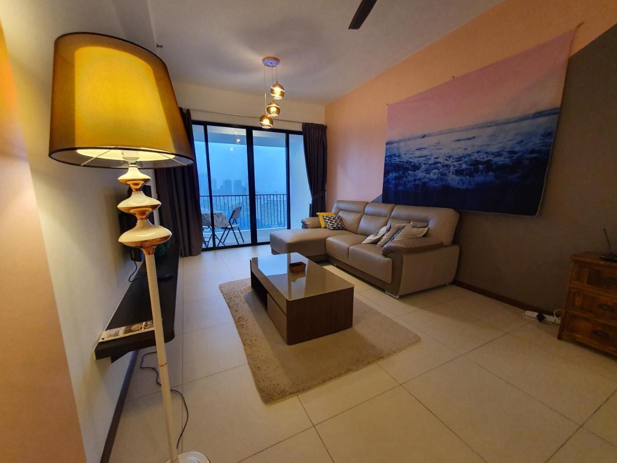 Landmark By Katana 3br Romantic Luxury Seaview Gurney无敌海景三房套房 Apartment *