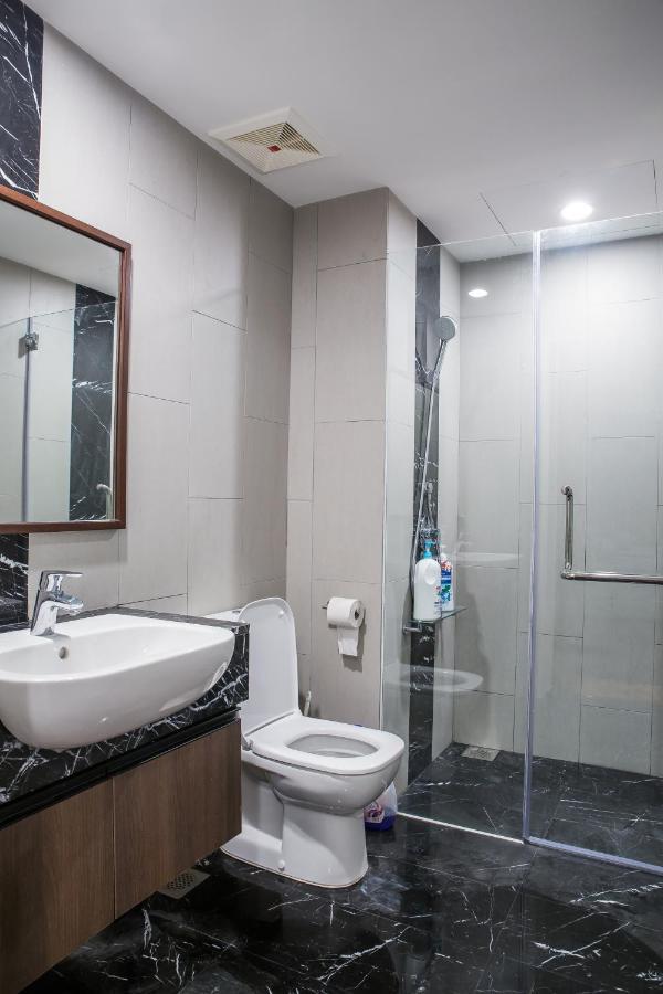 Landmark By Katana 3br Romantic Luxury Seaview Gurney无敌海景三房套房 Apartment Tanjung Tokong