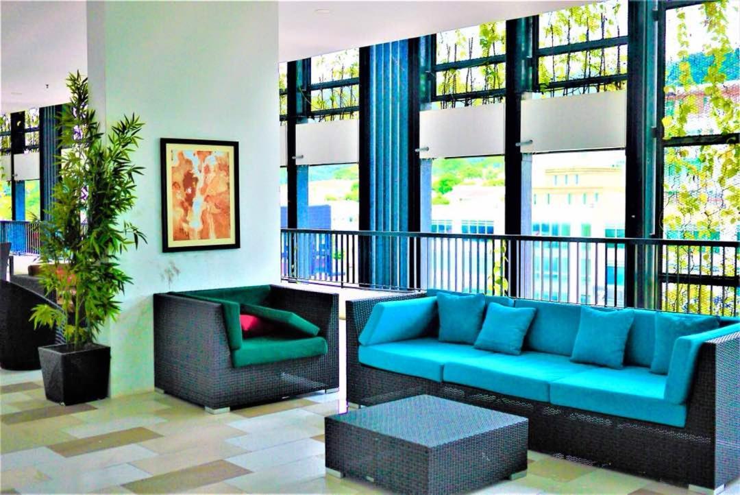 Landmark By Katana 3br Romantic Luxury Seaview Gurney无敌海景三房套房 Apartment *