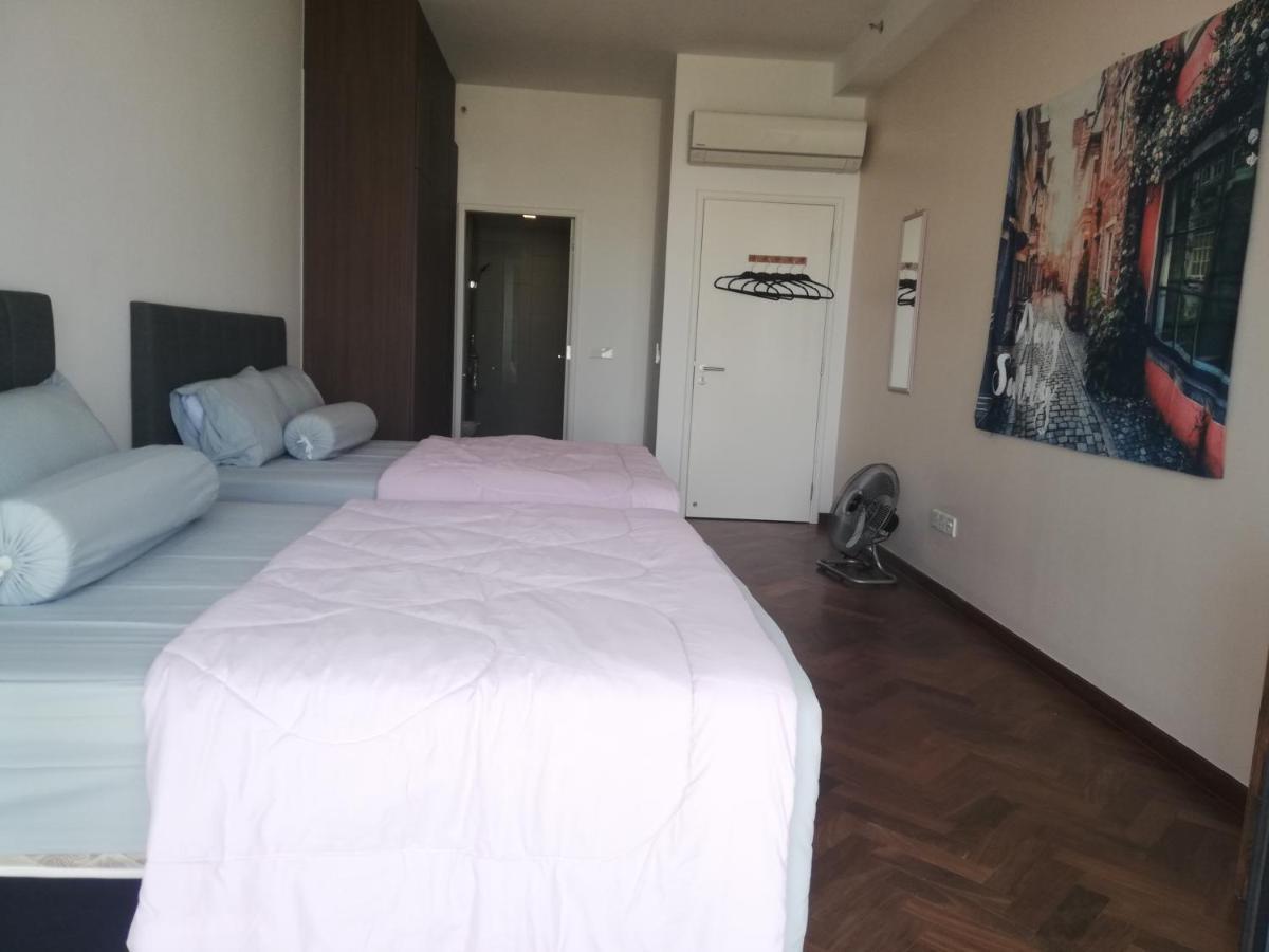 Landmark By Katana 3br Romantic Luxury Seaview Gurney无敌海景三房套房 Apartment *